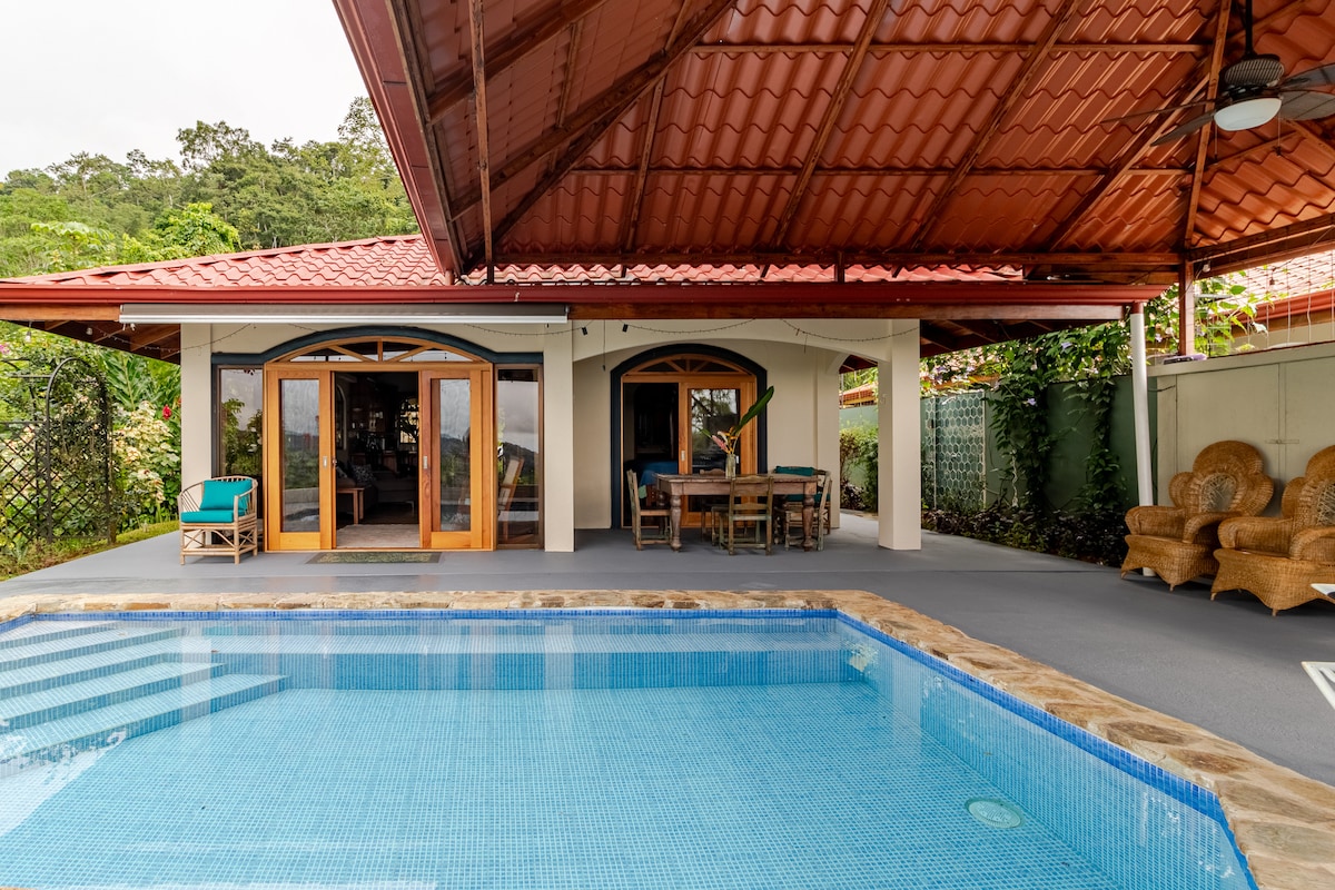 Heavenly Life Jungle House