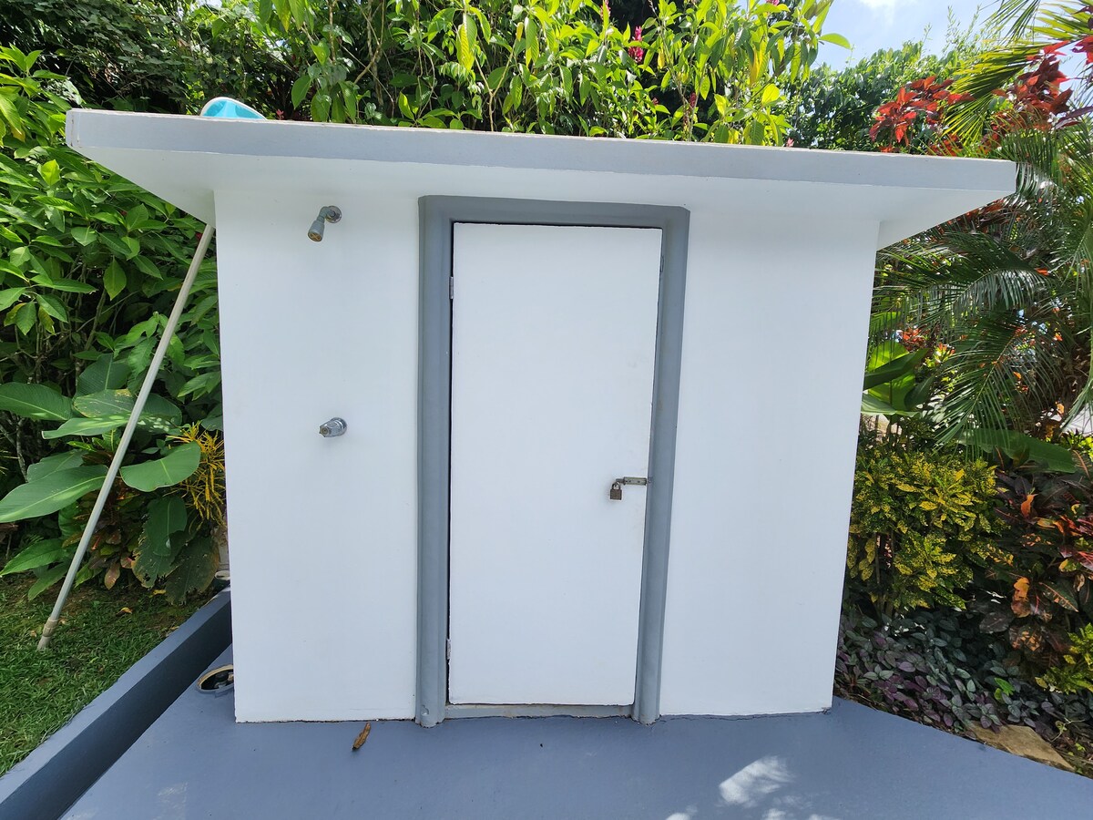 Restorative jungle respite with ocean views